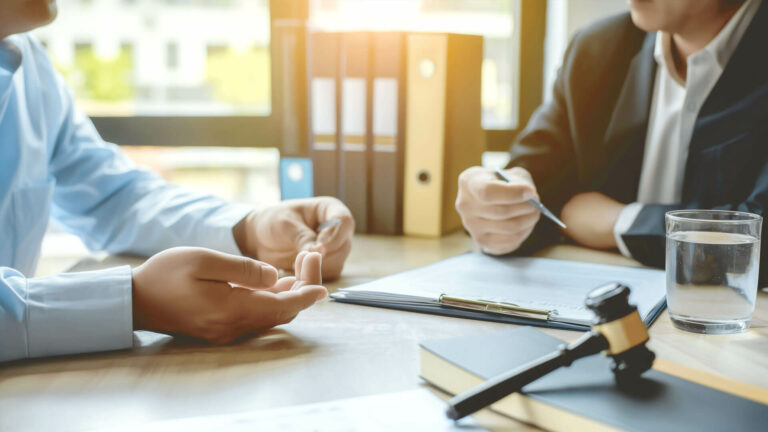 Gesetzesnovellen 2025: Wichtige Änderungen für Kölner Immobilienbesitzer